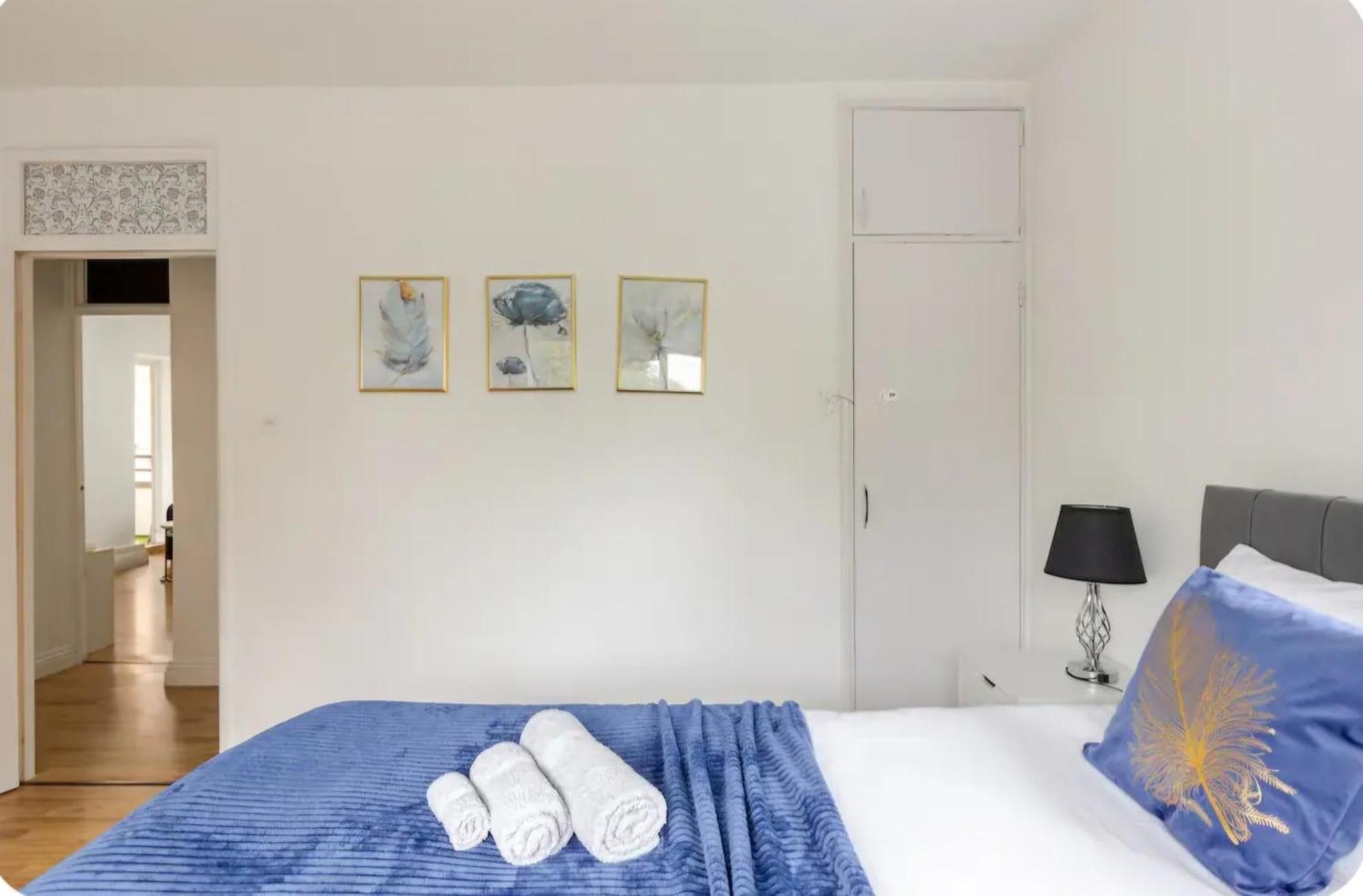 Spacious Two Bedroom Apartment In Battersea, Free Parking Londres Exterior foto